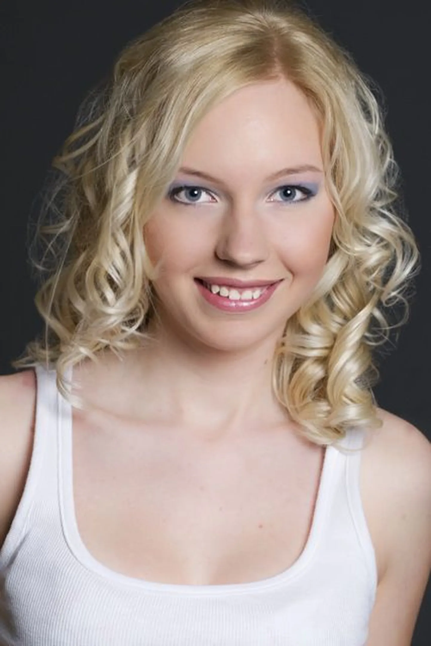 Raplamaa missikandidaadid - Elina Sõstra