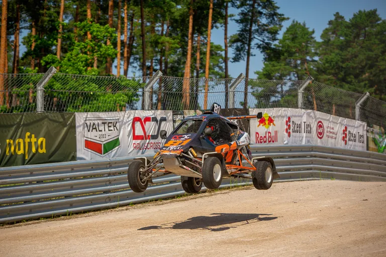 Rallijkrosa bagijs Biķernieku trasē