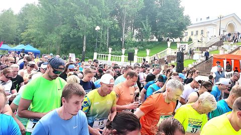 Sillamäe promenaadijooks tõi liikuma rohkem kui pool tuhat inimest