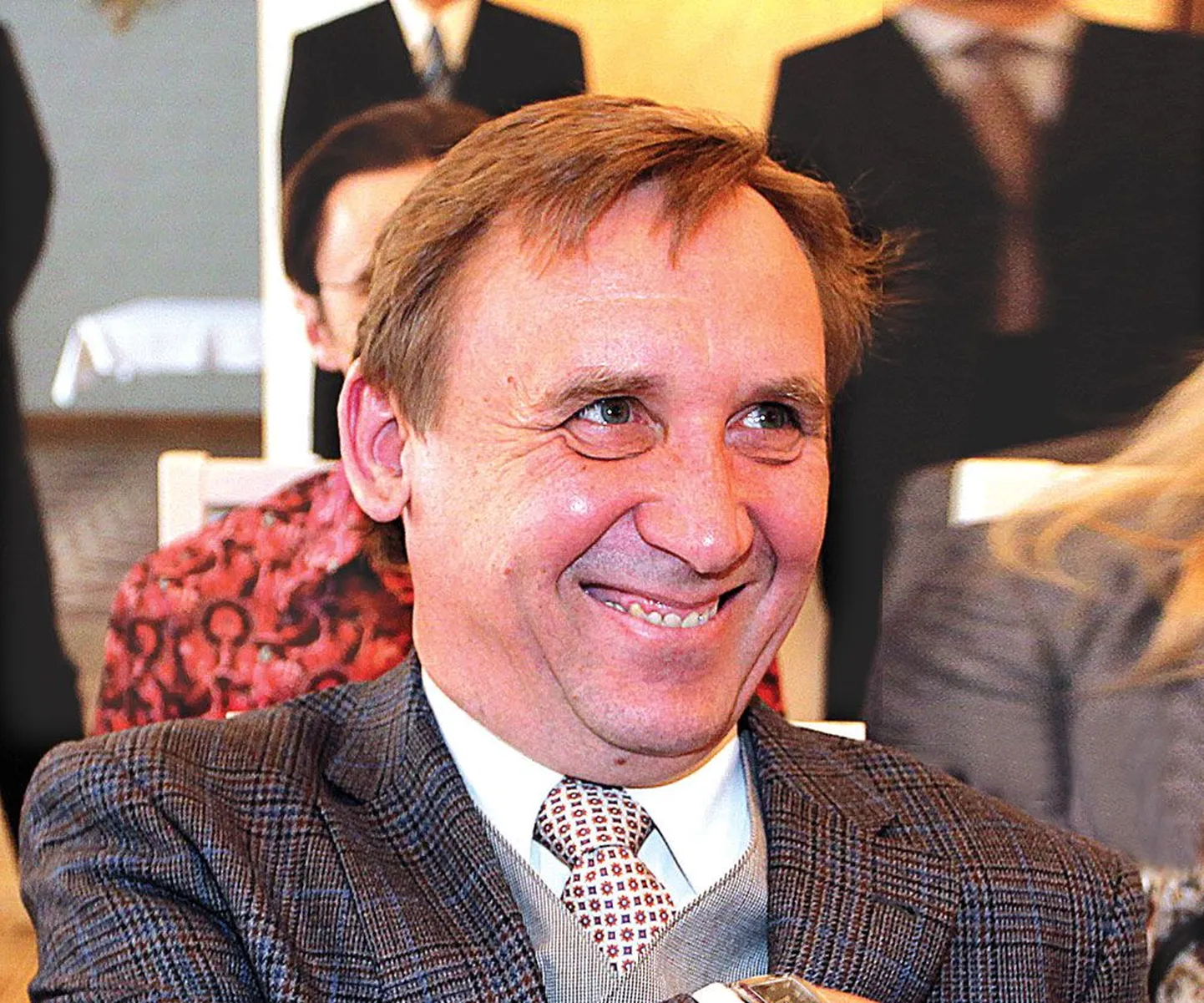 Elmo Nüganen