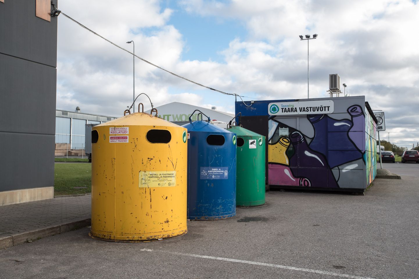Жители Эстонии понемногу привыкают сортировать отходы.