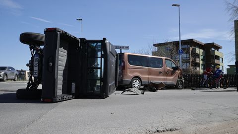 FOTOD ⟩ UTV ja kaubiku kokkupõrge viis nooruki haiglasse