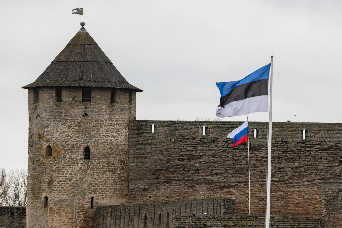 Eesti-Venemaa piir Narvas.