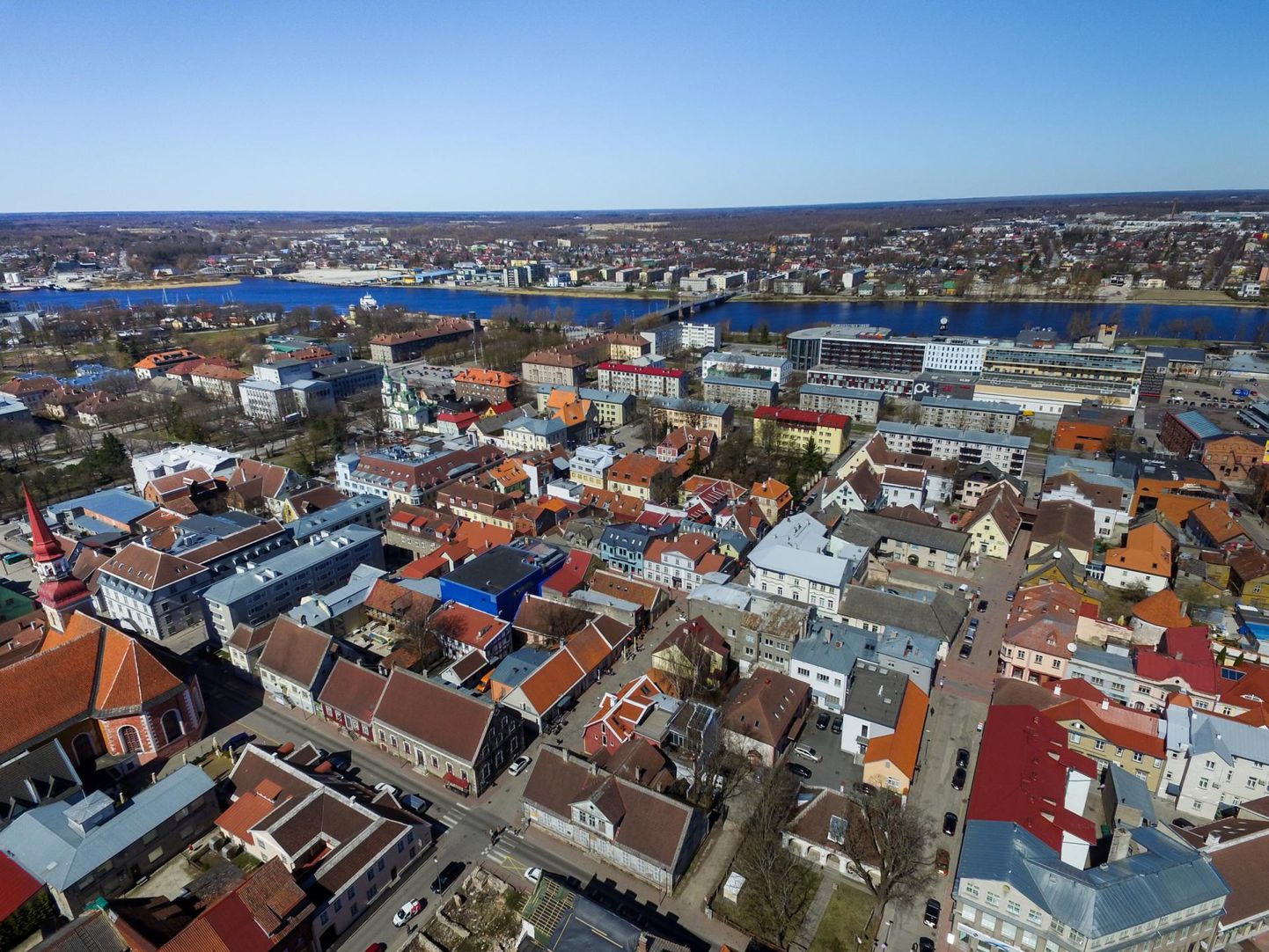 Droonifoto Pärnu kesklinnast.