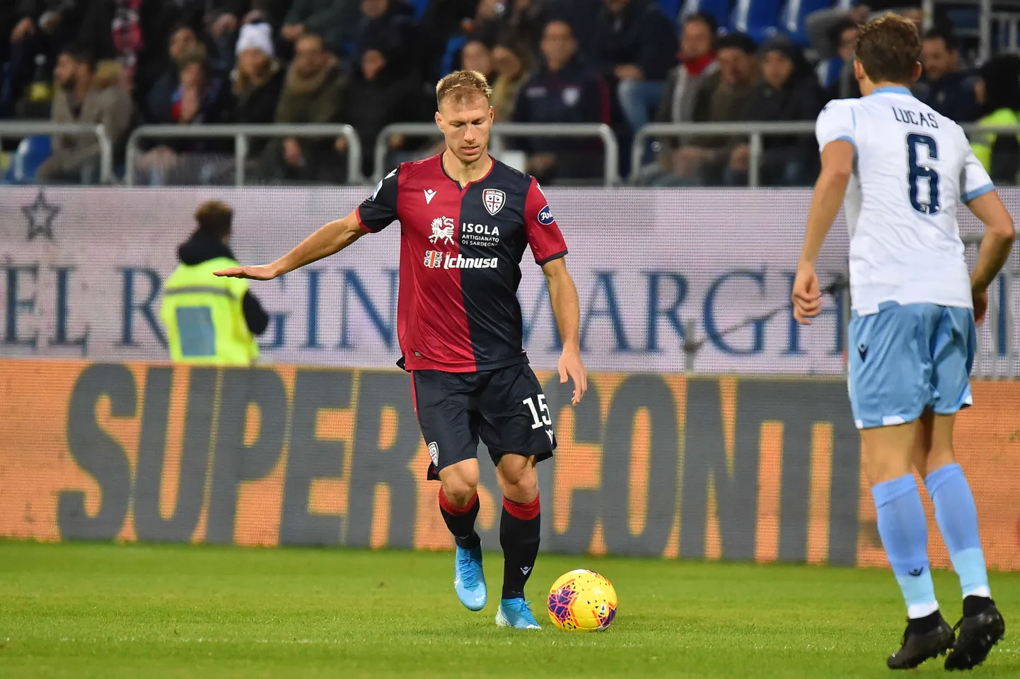 Ragnar Klavan palliga.
