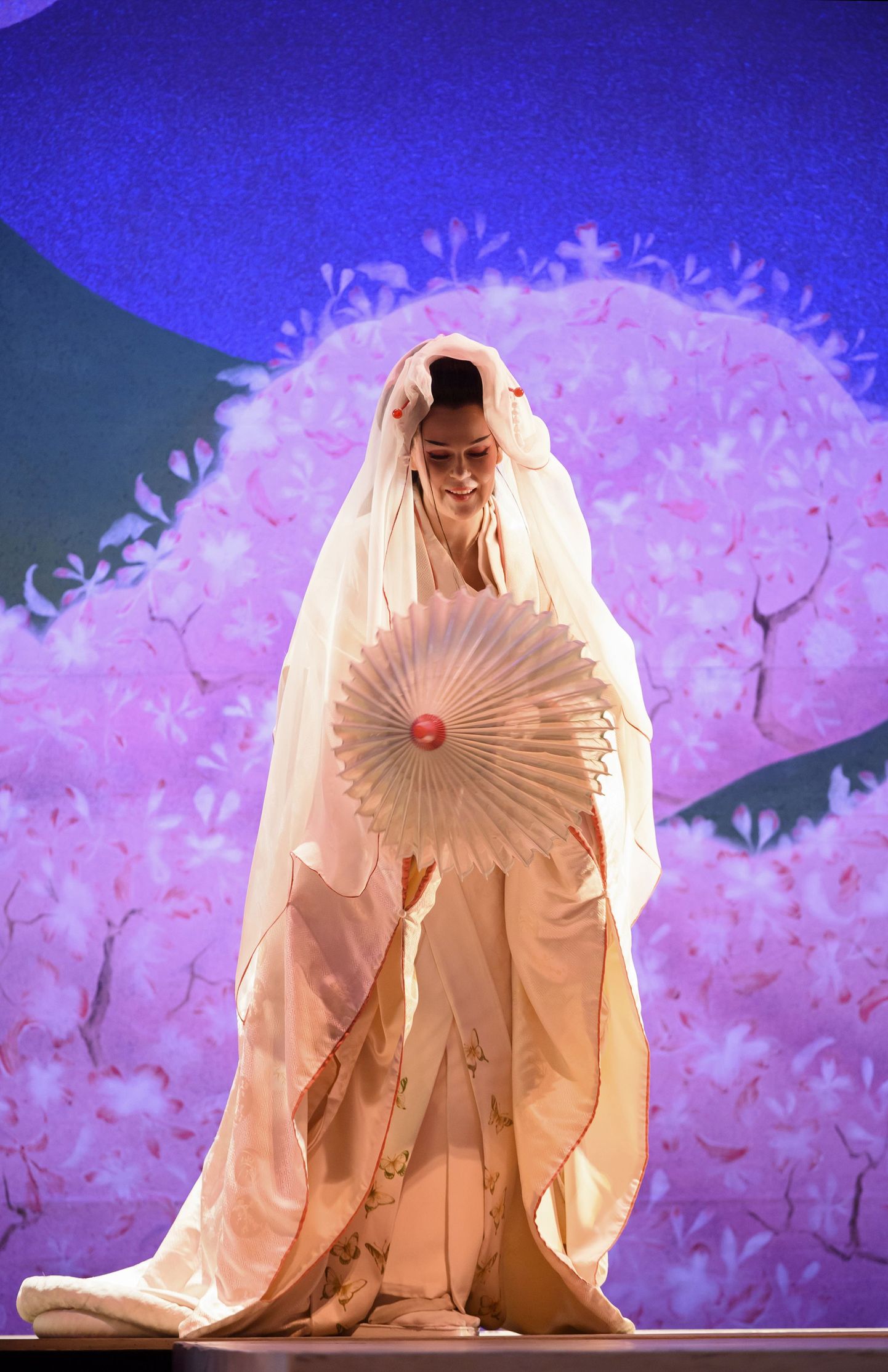 Kristine Opolais Cio-Cio-Sani rollis ooperis "Madama Butterfly" (The Royal Opera 2015)
