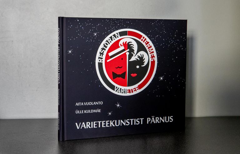 Rohke pildimaterjaliga meenutusraamat “Varieteekunst Pärnus”.