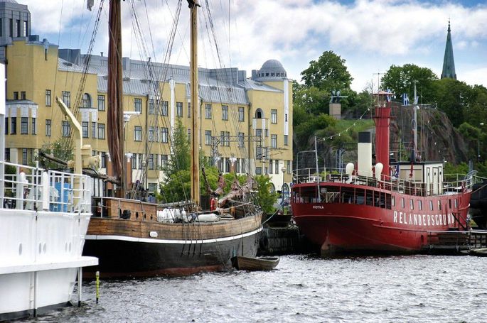 Võluv sadamalinn kotkasaarel