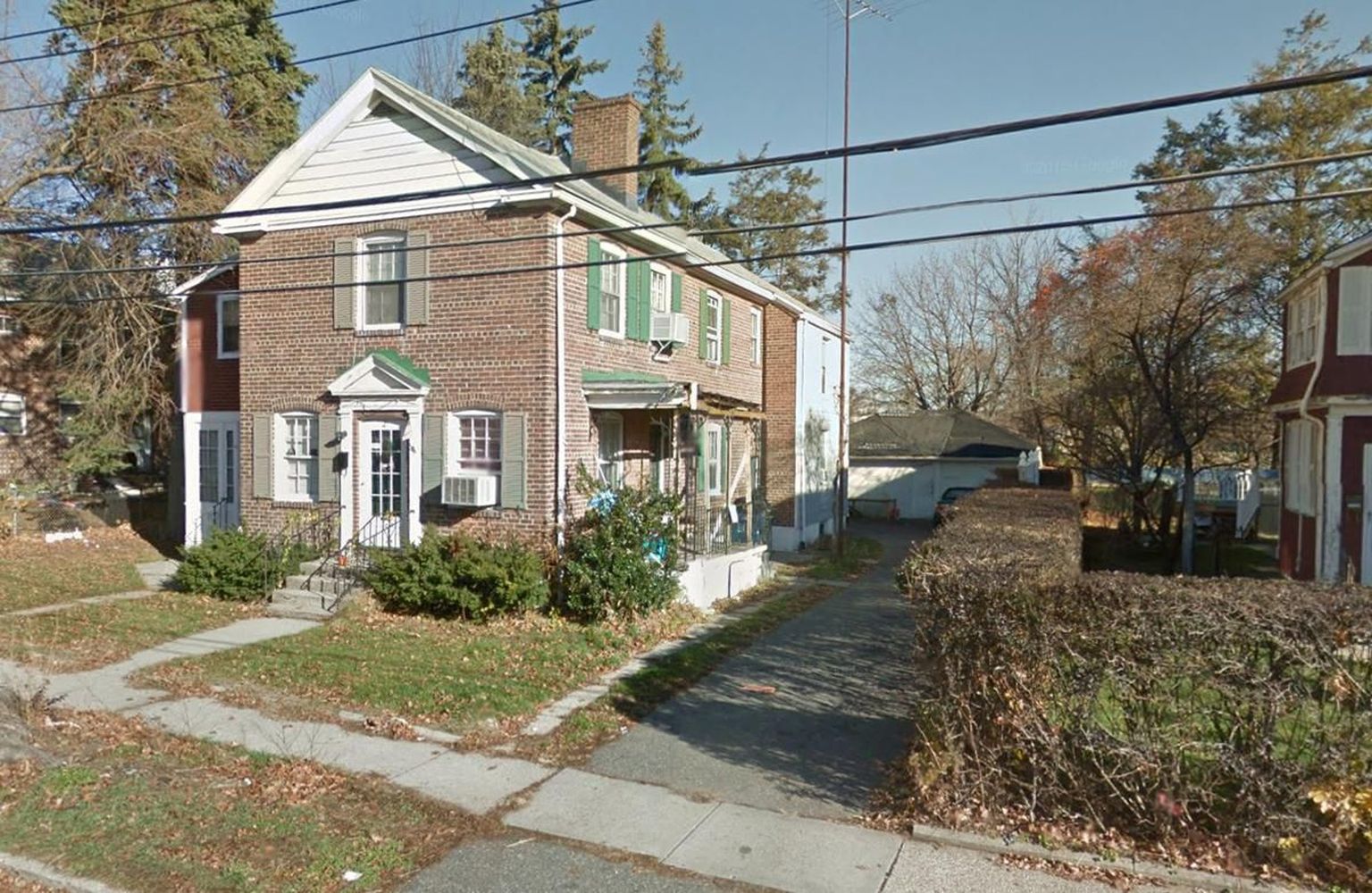 Bridgeportis asuv maja, kus tulistamises sai haavata 13 inimest.