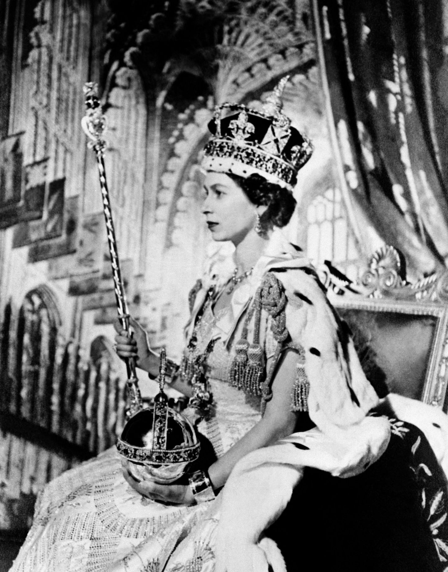 Briti kuninganna Elizabeth II kroonimine 2. juunil 1953 Londonis Westminster Abbeys