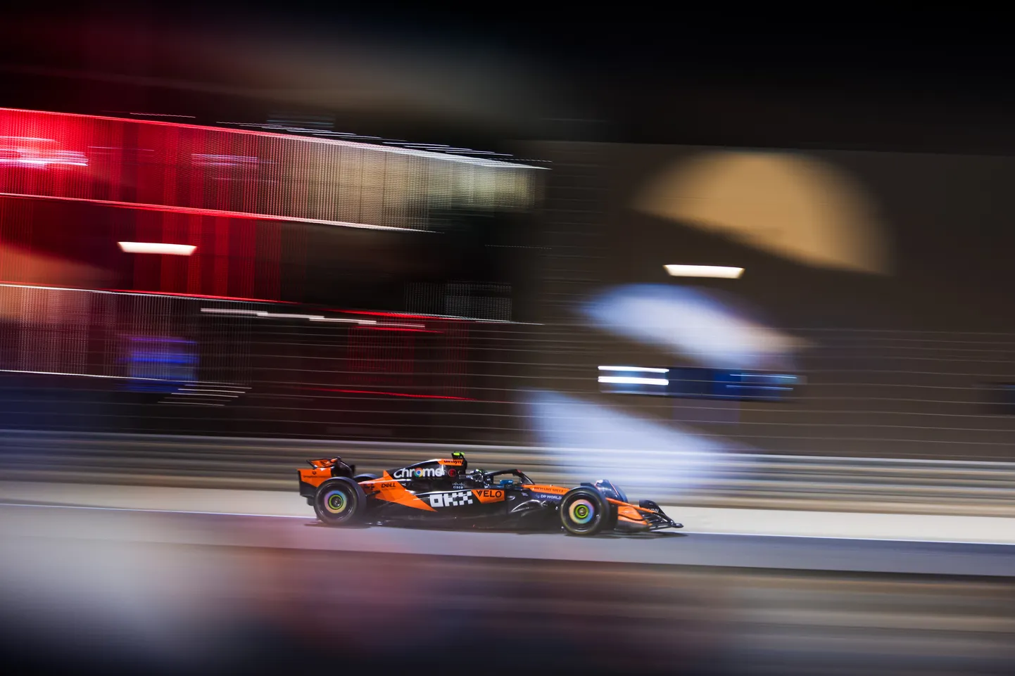 Lando Norris Bahreini Sakhiri ringrajal.