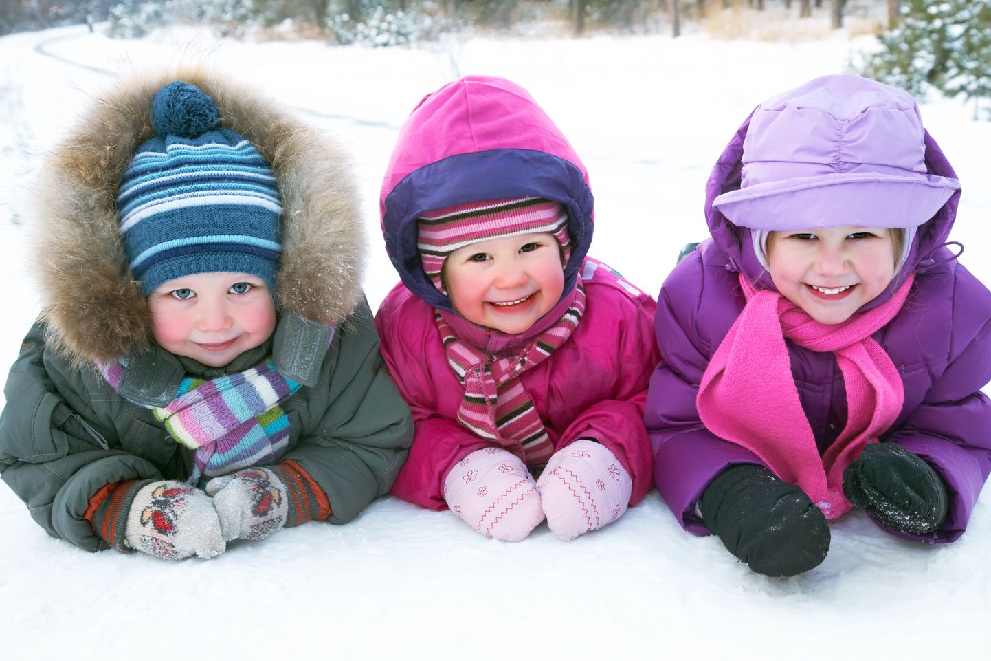 Дети зимой. Иллюстративное фото