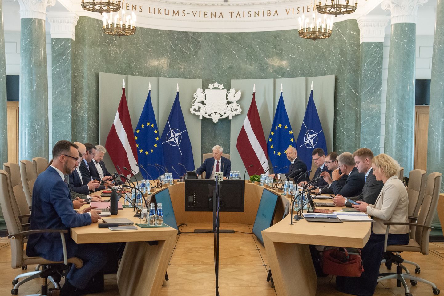 Заседание Кабинета министров в июне 2022 года