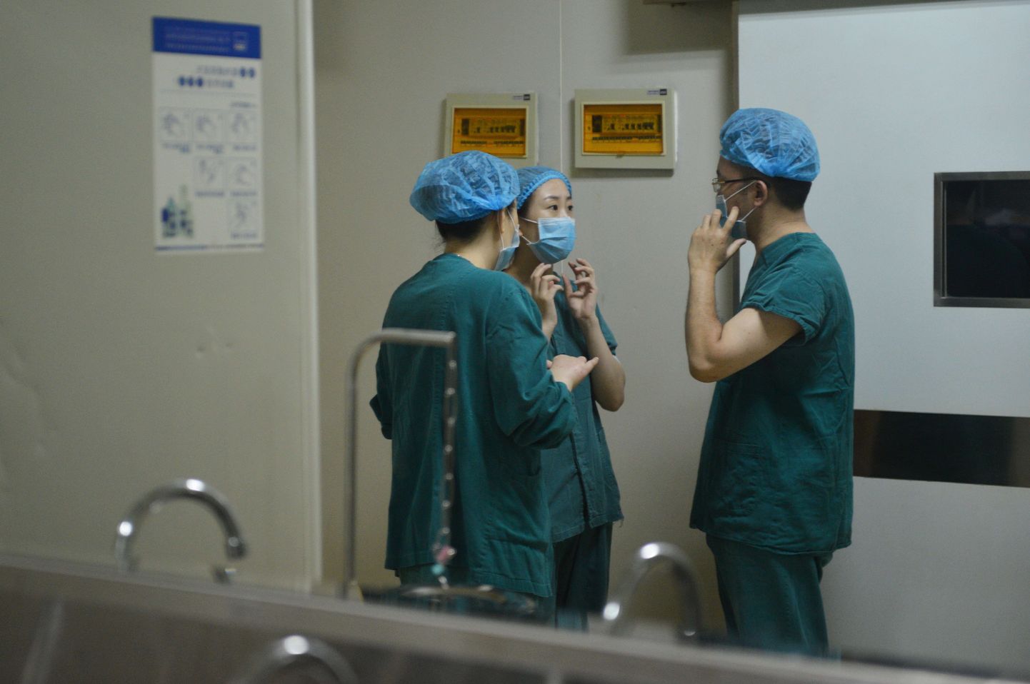 Lõuna-Korea ilukirurg kasutas patsientide lõualuuosi sisekujunduselemendina