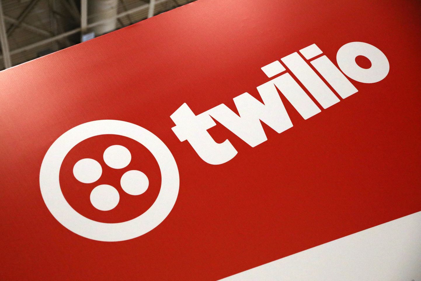 Twilio logo punetamas Toronto Collision-konverentsil 23. juunil 2022.