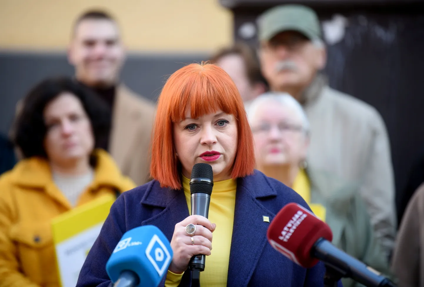 Politiskās partijas "Kustība "Par!"" valdes un padomes priekšsēdētāja Linda Curika piedalās pasākumā, kurā politiskā partija "Kustība "Par!"" informē par dalību pašvaldību vēlēšanās