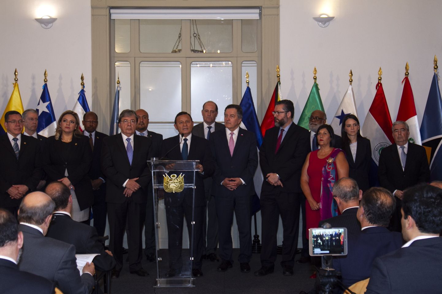 Välisministrite kohtumisel Limas.