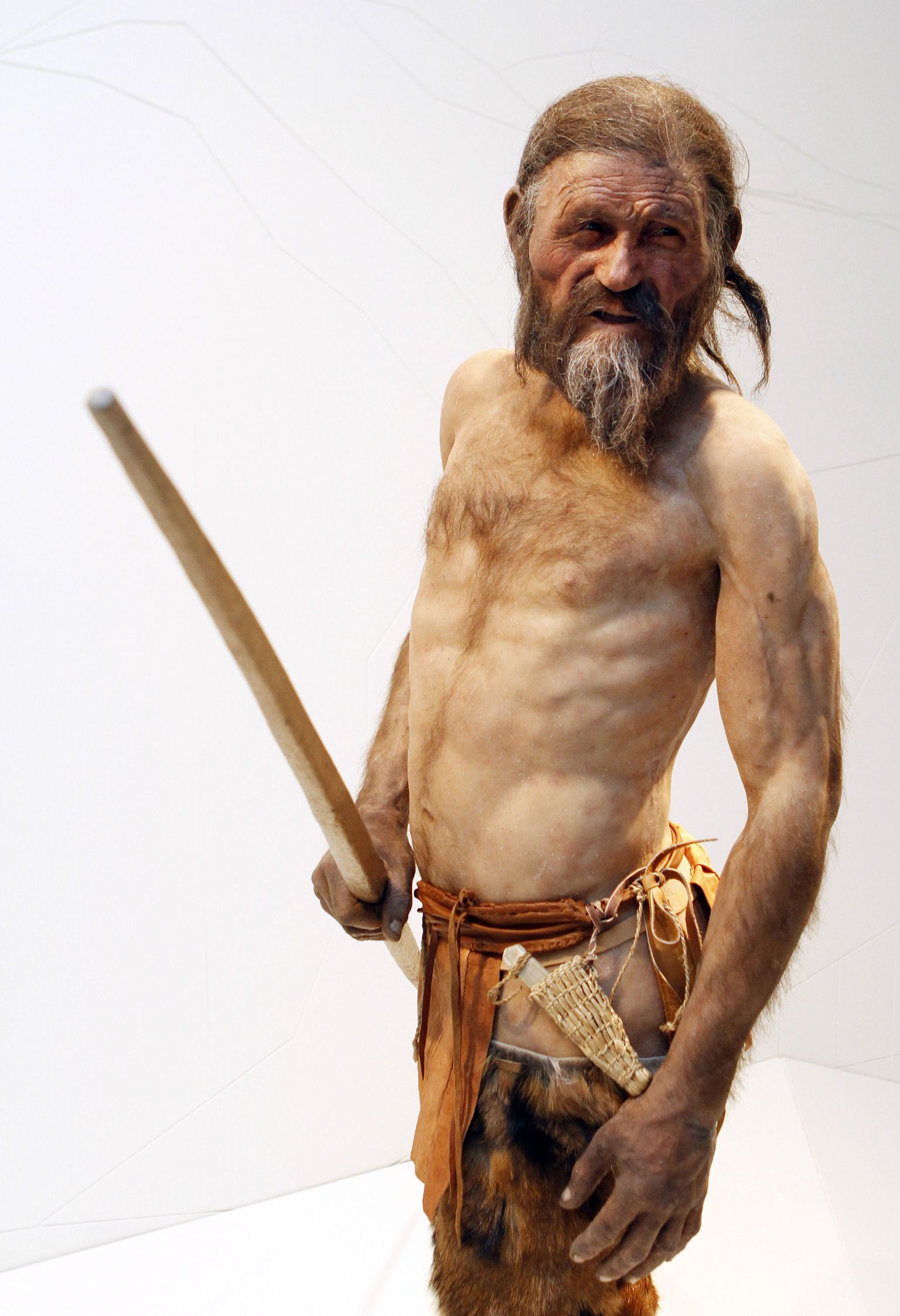 Jäämees Ötzi võis eluajal näha välja selline. Kuju tegid hollandlased Alfons ja Adrie Kennis