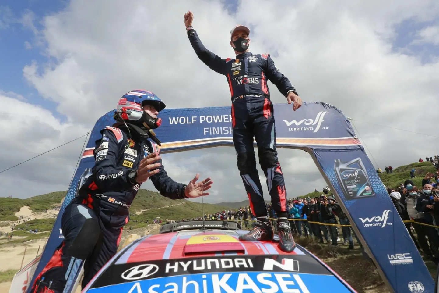 Dani Sordo ja Carlos del Barrio (vasakul).