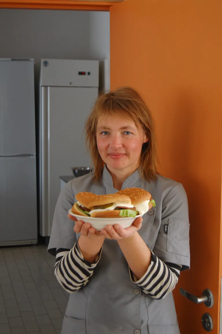 Koolikokk Piret Tillmann.