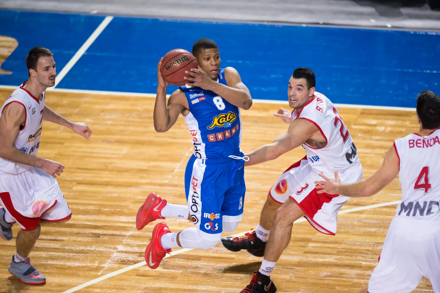 Scott Machado (sinises) mängis Kalev/Cramos hooajal 2014-15.