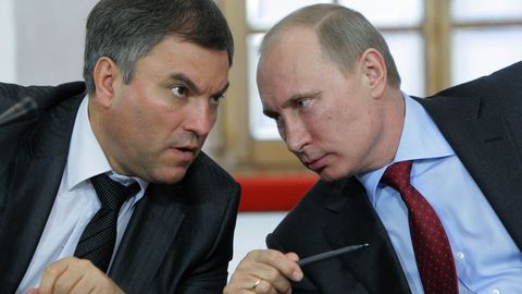 Putinil tuleb enne valimisi ootamatult tegeleda käärimisega eliidis