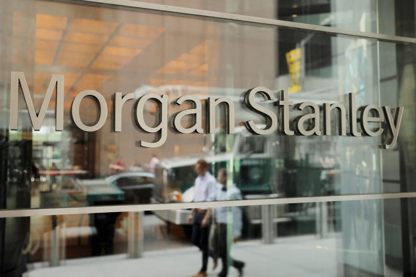 Morgan Stanley kasutas veel hiljuti paberipõhist tehingute jälgimise metoodikat