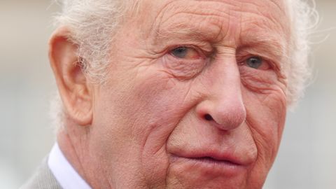 Kuningas Charles III kuulutati eksikombel surnuks. Kuidas see juhtuda sai?