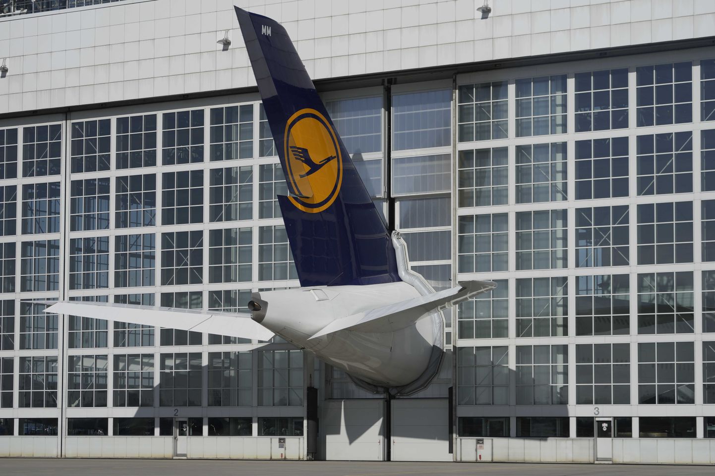 Lufthansa lennuk Müncheni lennujaamas.