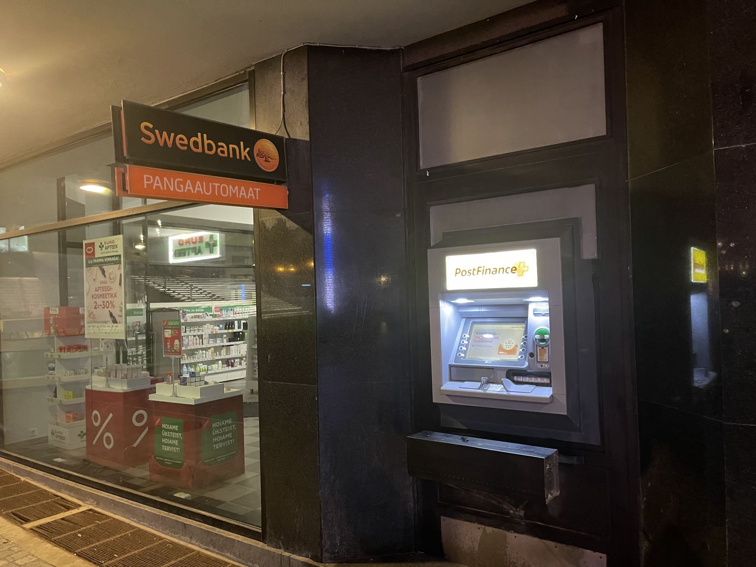 Swedbanki sularahaautomaatide töös võib olla häireid.