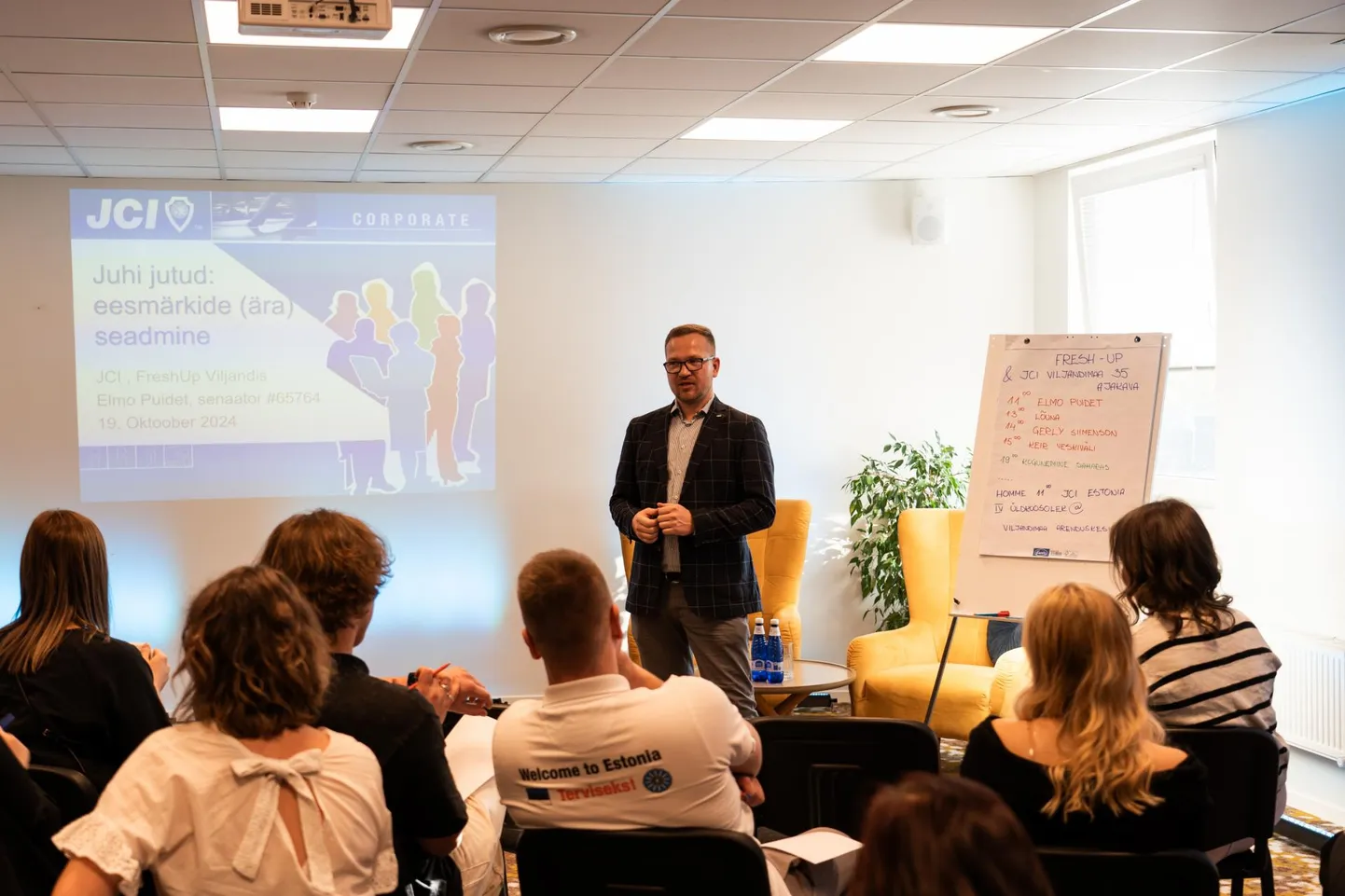 Tänavu, kui Viljandimaa JCI noorte kojal täitub 35. tegutsemisaasta, kannab seal presidendirolli Ott Kukk. Oktoobris esines ta inspiratsiooniseminaril.