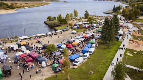 Narva-Jõesuus avati Suur-Lootsi kultuurikvartal