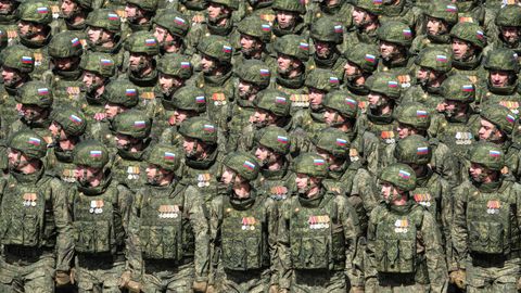 RAINER SAKS ⟩ Vene sõdureid saab ühes kuus surma kümneid tuhandeid