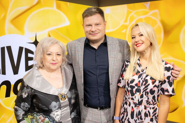 Елена Варик и ведущие Limon LIVE Эдгар Гергель и Светлана Карабут.