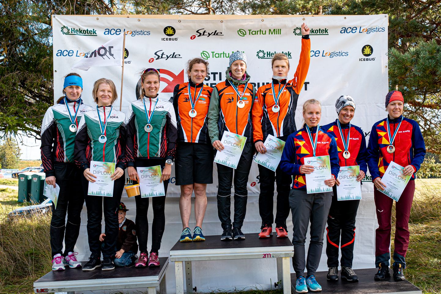 OK Võru viis orienteerumisjooksu Eesti meistrivõistlustel põhiklasside teatejooksudes nii naiste kui meeste arvestuses koju kuldmedalid.