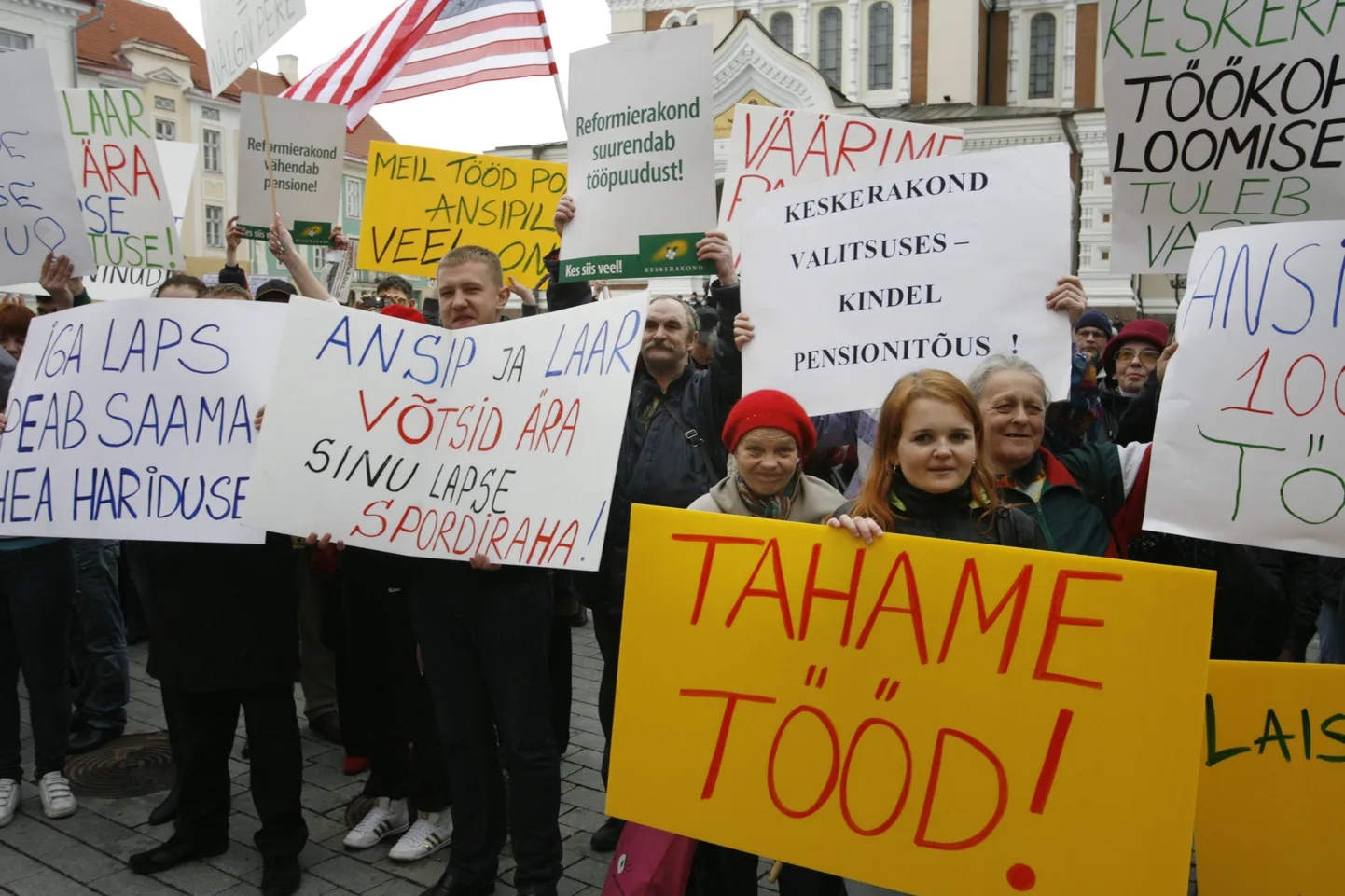 Keskerakonna miiting 1. mail Toompeal.