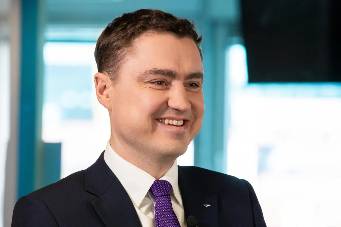 Former PM Taavi Rõivas left politics and joined Väino Kaldoja’s self-driving cars project.