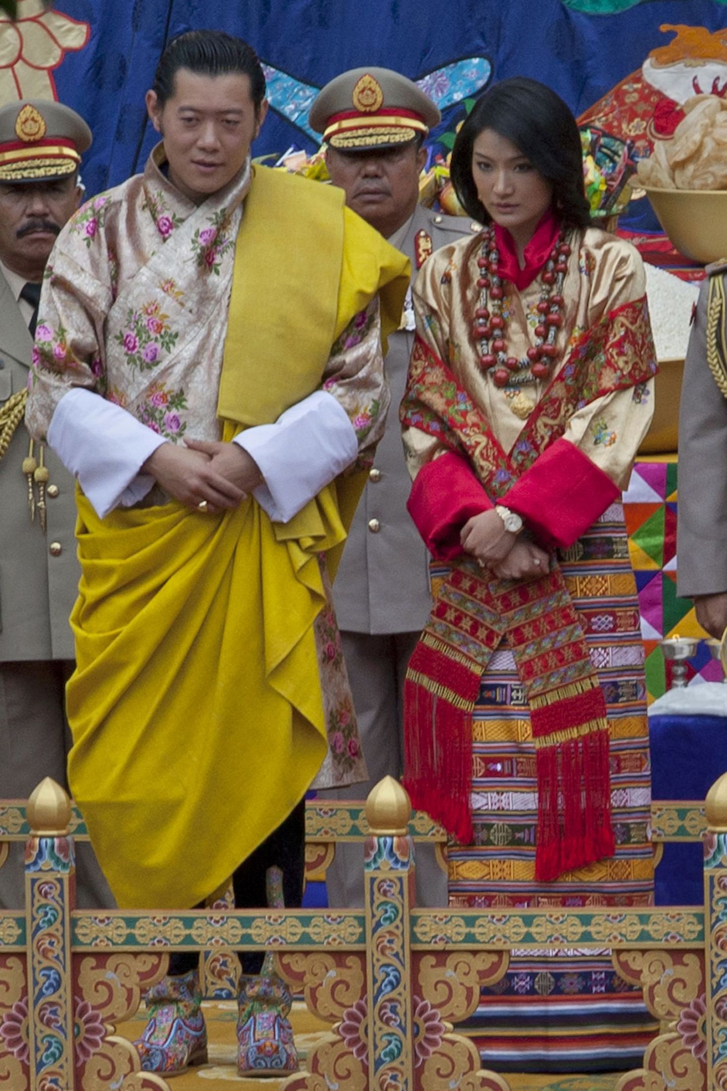 Bhutani kuningas Jigme Khesar Namgyel Wangchuck  ja tulevane kuninganna Jetsun Pema
