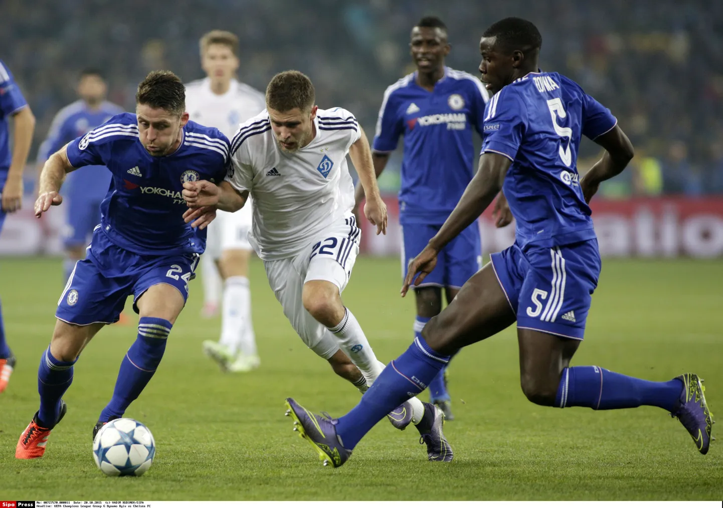 Kiievi Dünamo ja Chelsea FC kohtumine Kiievi olümpiastaadionil