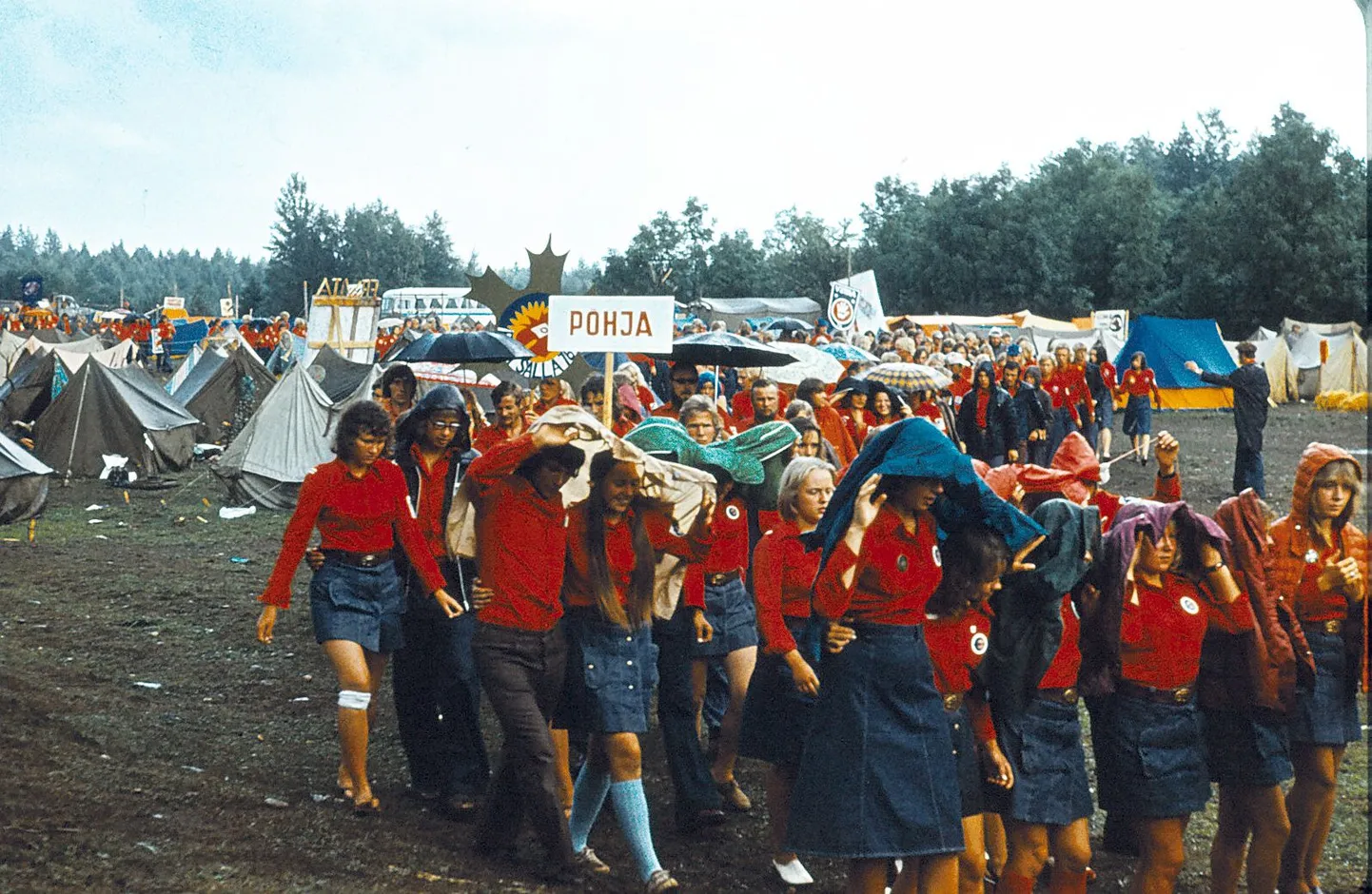 EÕM'76 parimate rühmade kokkutulek Järveotsal.