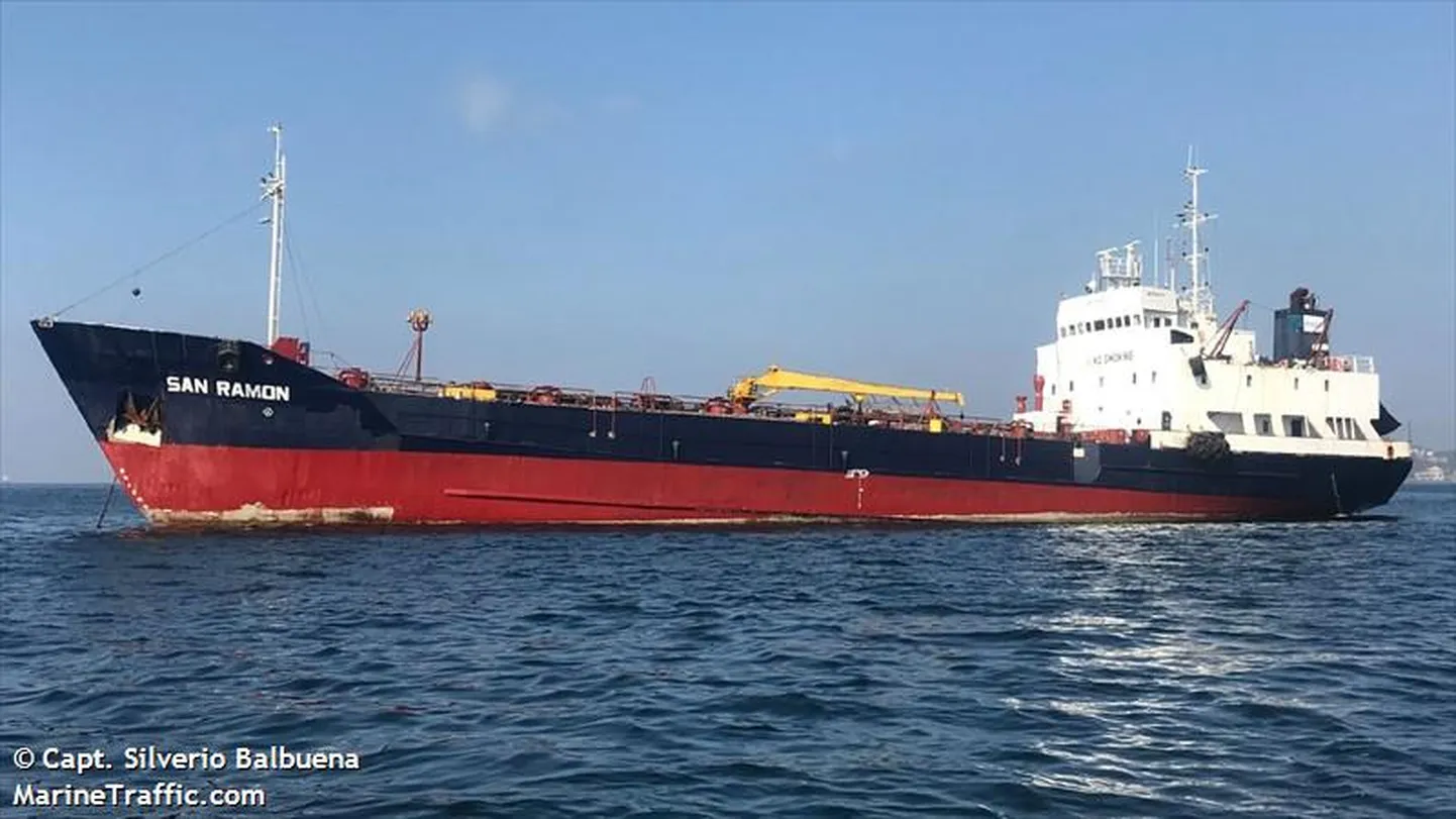 Tanker . Pilt on illustreeriv.