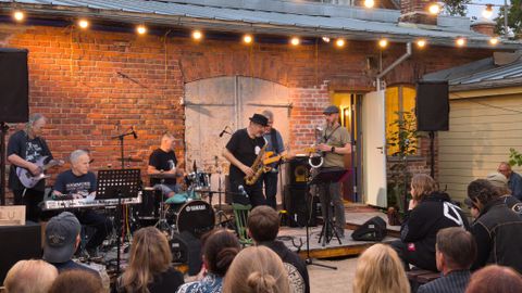 Võrus stardib rahvusvaheliste bluusiartistidega festival