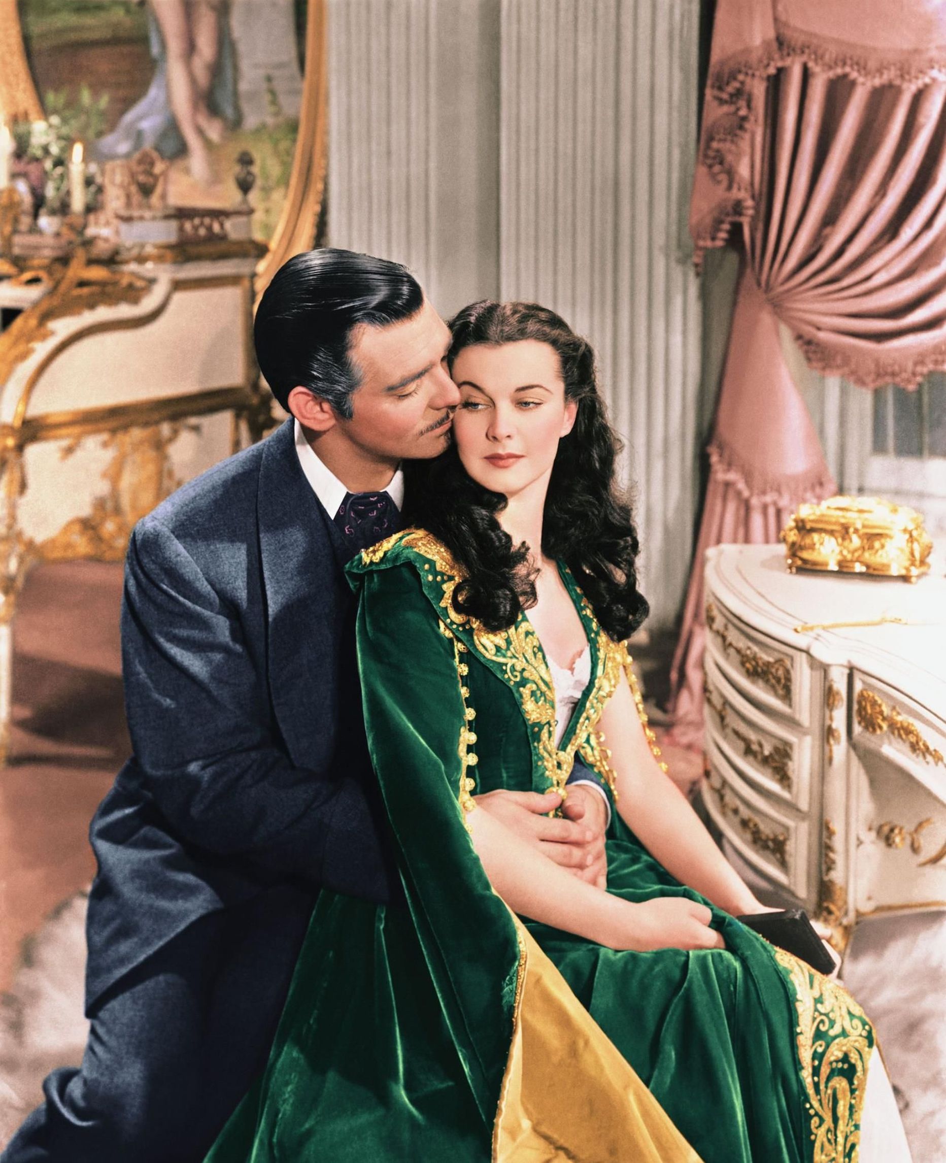 Vivien Leigh (Scarlett O’Hara) ja Clark Gable (Rhett Butler)