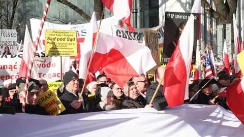 EK kaebas Poola justiitsreformi eest Euroopa Kohtusse