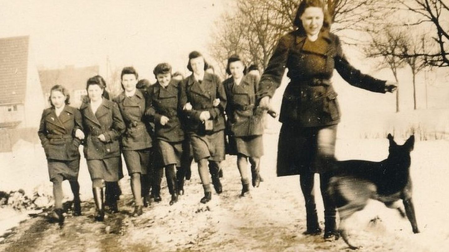 Надзирательницы в Равенсбрюке (фото предположительно 1940 года).