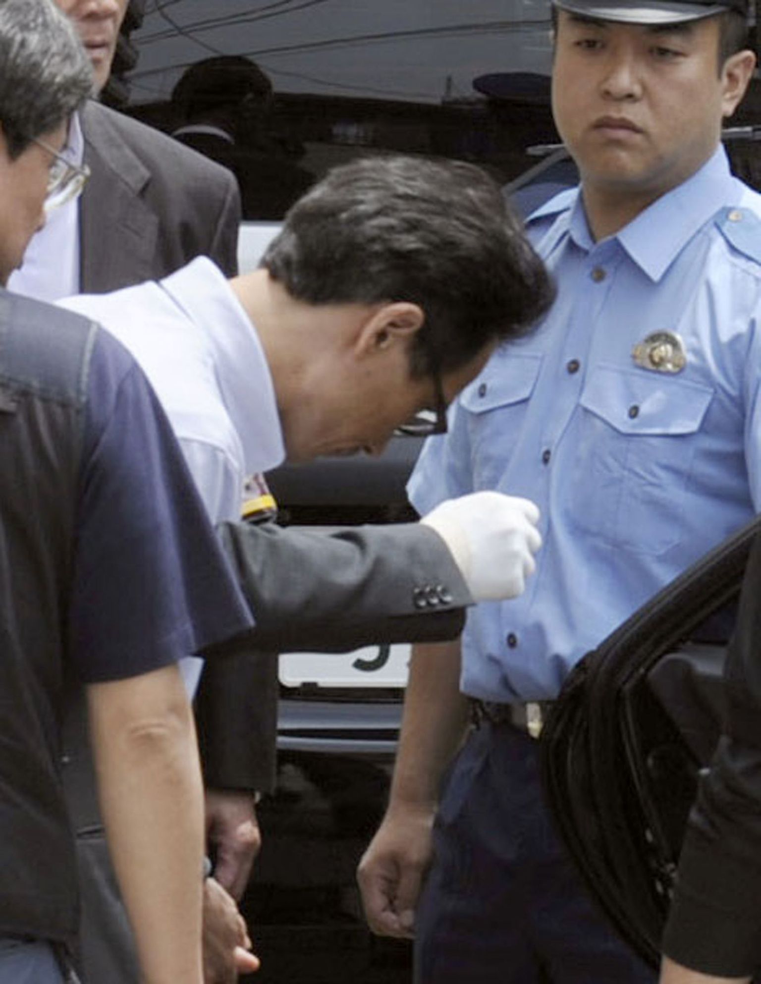 Katsuya Takahashi arreteerimine