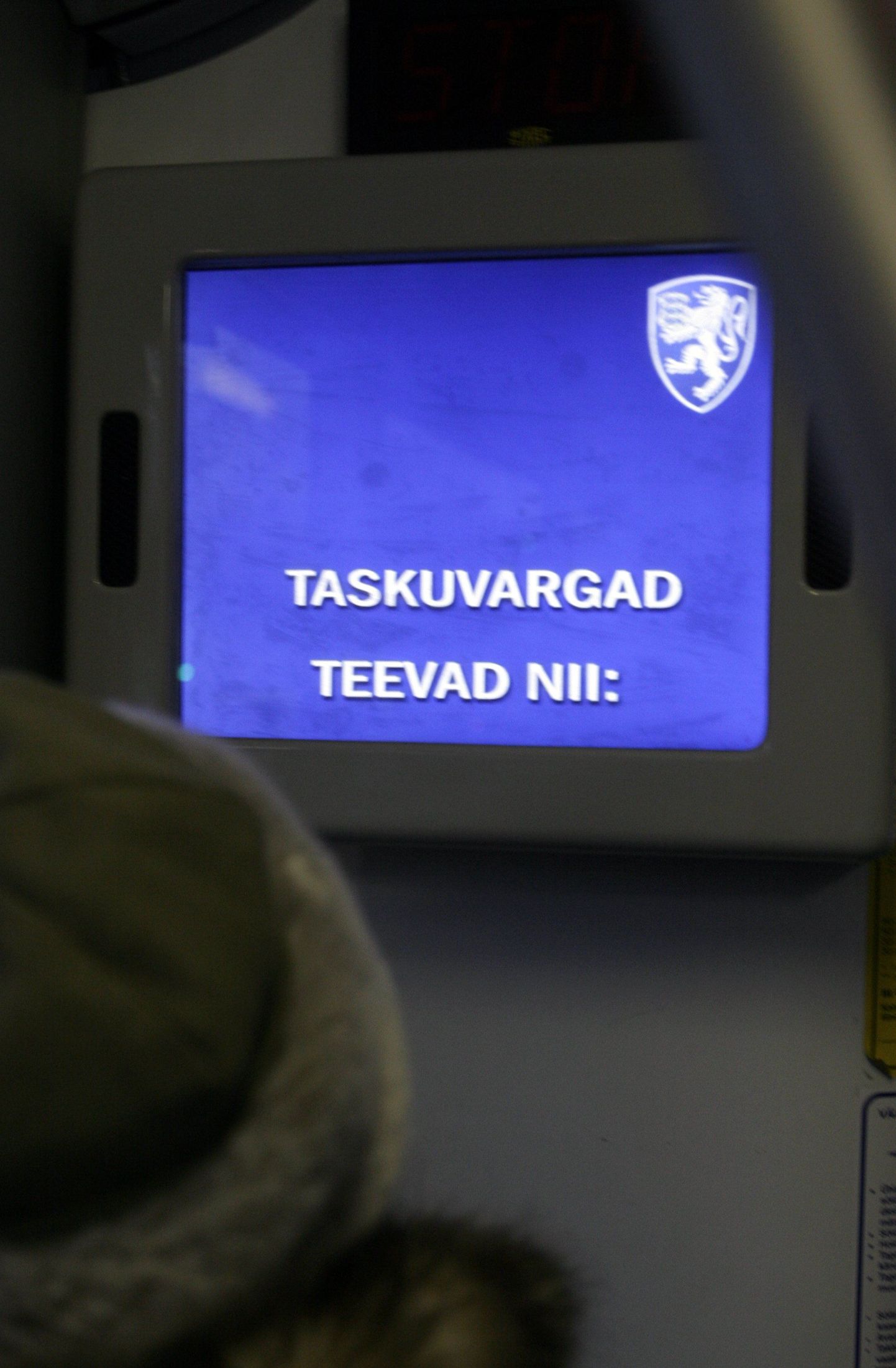 Eesti Politsei videoklipid ühistranspordis hoiatasid taskuvaraste eest ka 2005. aasta talvel.