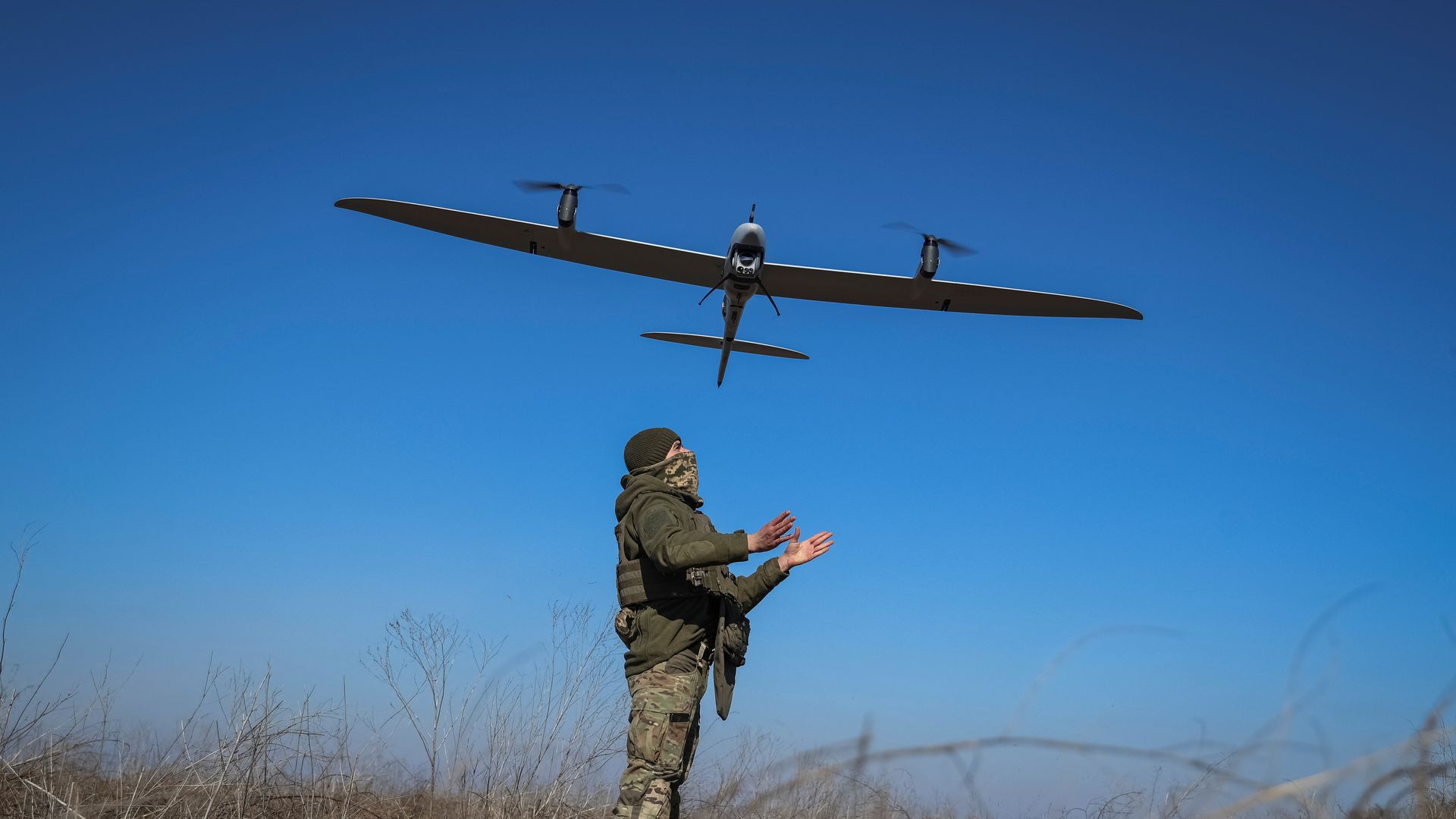 Ukraine Shifts Tactics as Russian Offensive Stalls