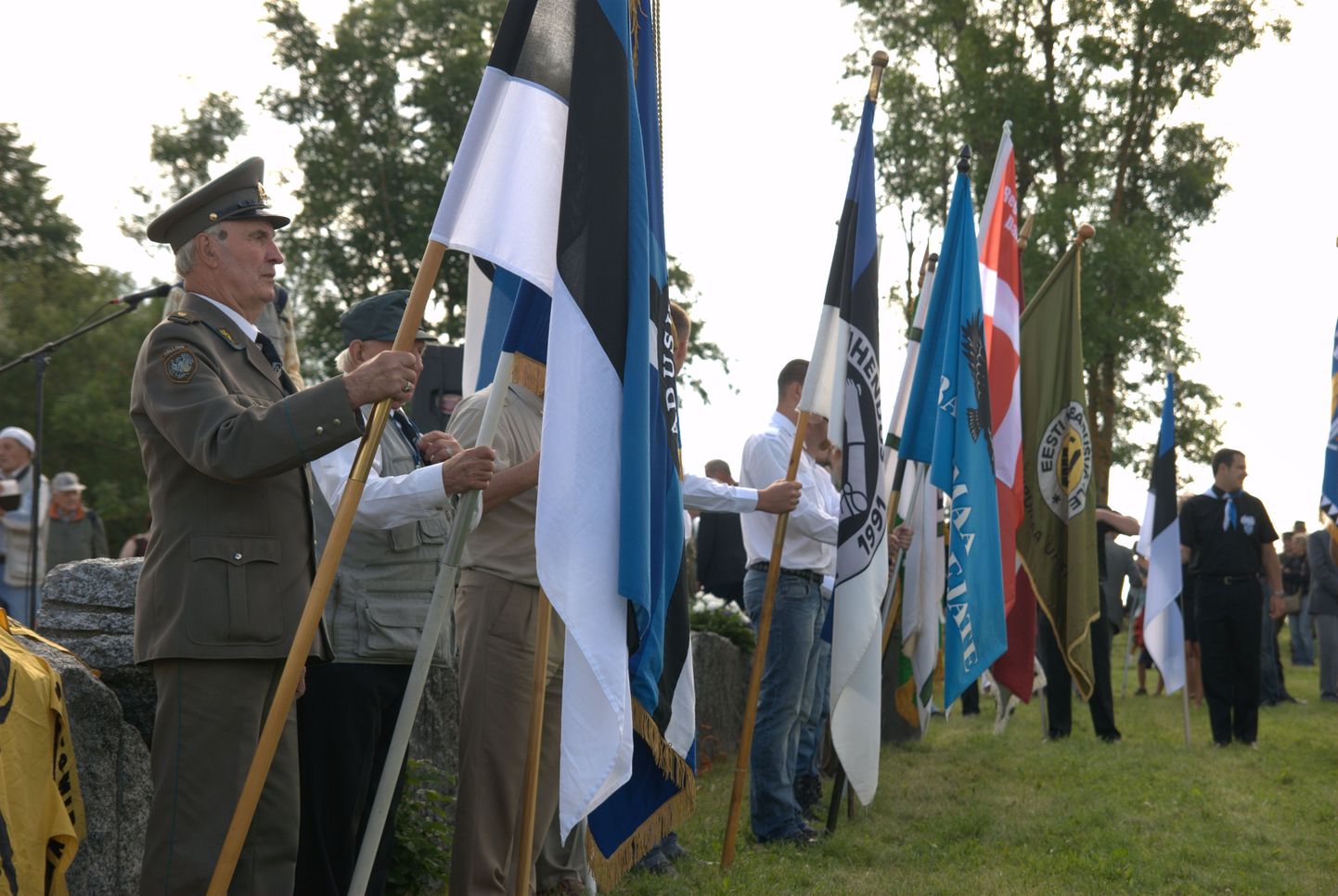 Sinimägedes tähistatakse Teise maailmasõja aegsete kaitselahingute aastapäeva. Pildil 2009. aasta üritus.