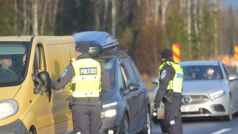 Politseinikud seiskasid täna hommikul Järvamaal enam kui 1300 autojuhi tee